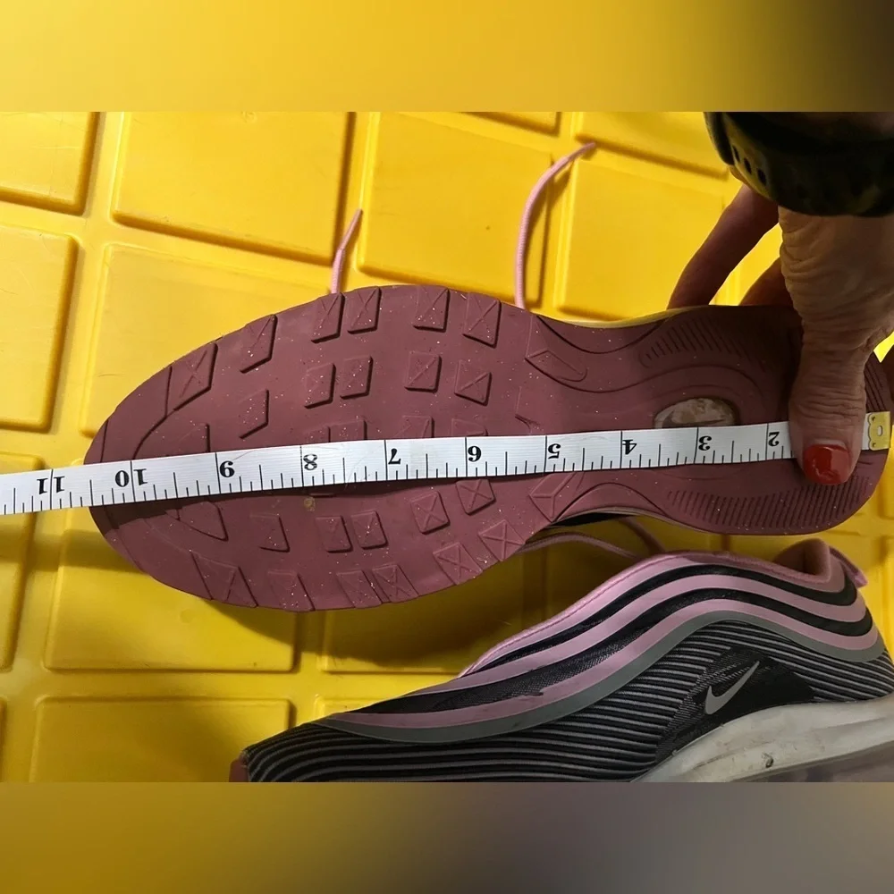 Size 7y  (GS) - Nike Air Max 97 Ultra 17 Low Elemental Pink MINT